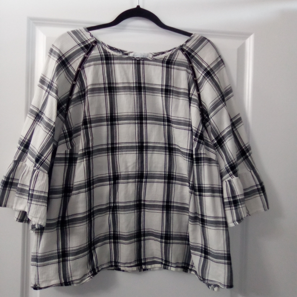 Women's Black & White Plaid Bell-Sleeve Blouse Lightweight Size XL